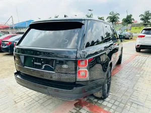 Land Rover Range Rover Vogue 2018 Black