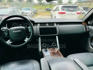 Land Rover Range Rover Vogue 2018 Black