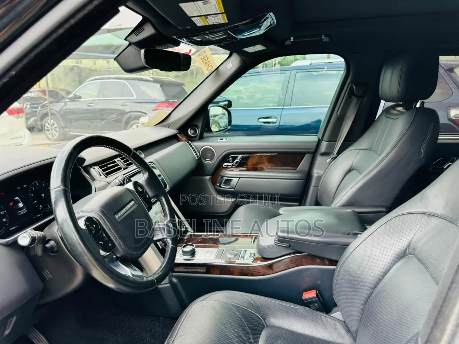 Land Rover Range Rover Vogue 2018 Black