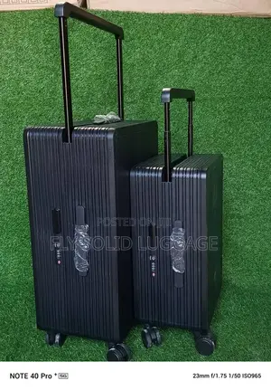Luxury Quality Set of 2 Traveling Box 20inh and 24inh