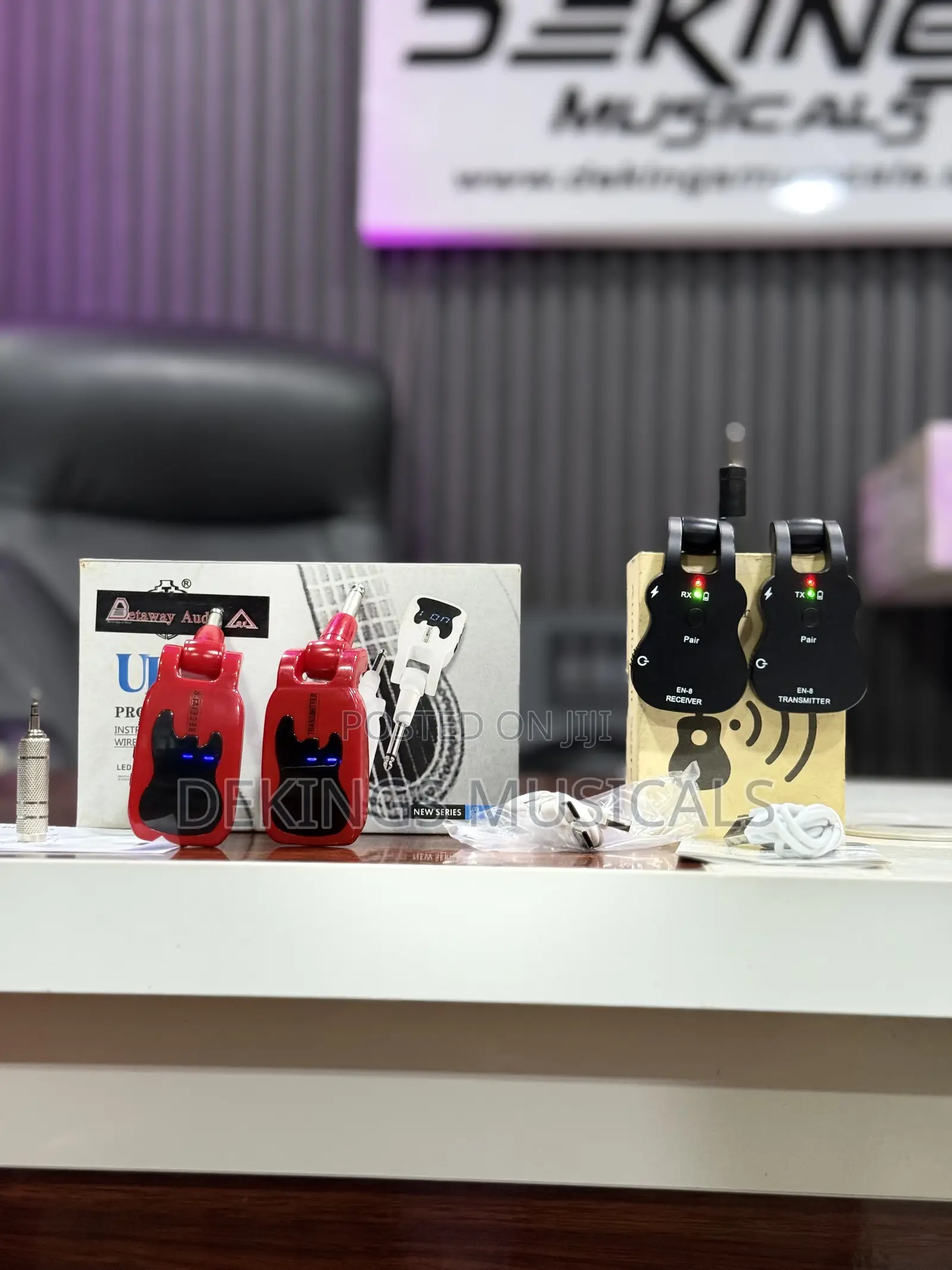 Wireless Electric Guitar Transmitter