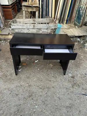 Mini Table for Office and Home Use