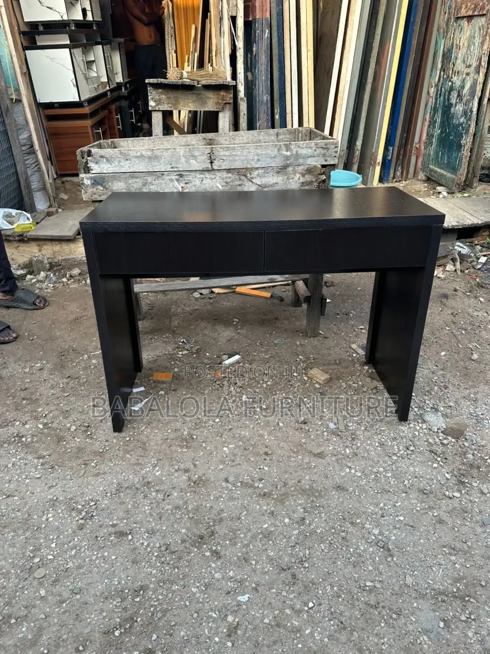 Mini Table for Office and Home Use