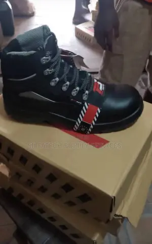 Pro Safe Safety Boot