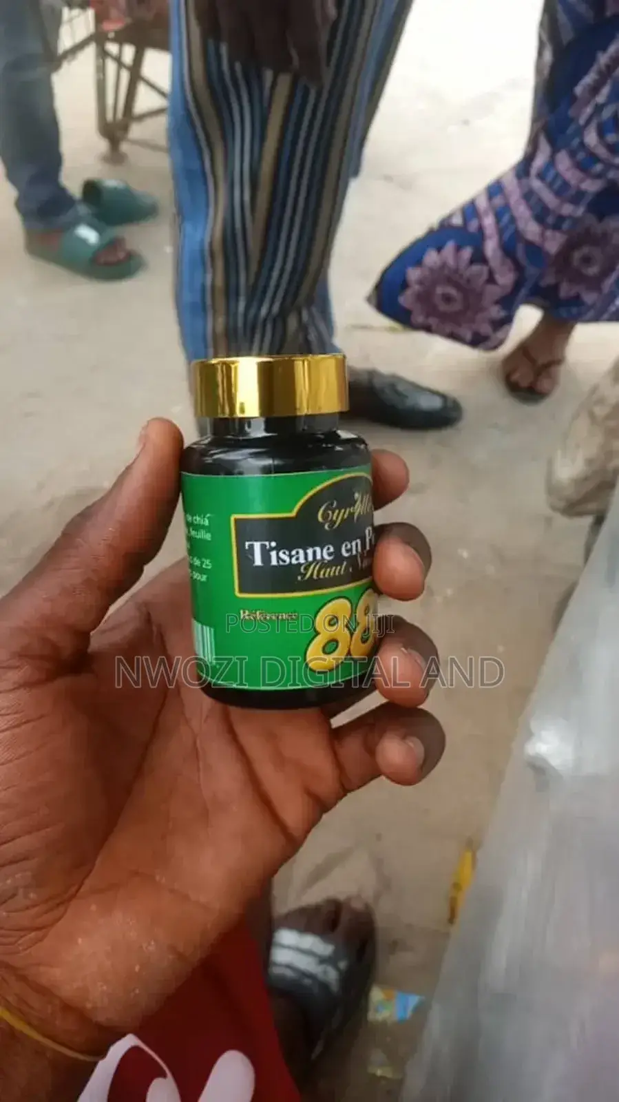 Foreign Capsule