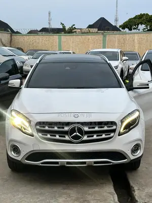 Mercedes-Benz GLA 250 2019 White