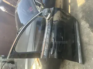 Complete Front Rh Door Santafe 2020