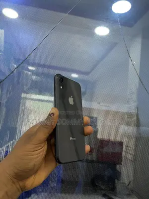Apple iPhone XR 64 GB Black
