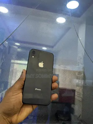 Apple iPhone XR 64 GB Black