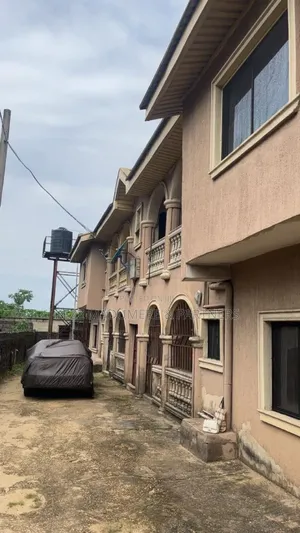 3bdrm Block of Flats in Agalaba, Osisioma ,, Port-Harcourt for sale