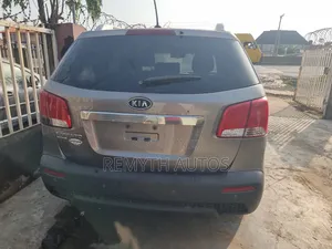 Kia Sorento SX 2012 Gray