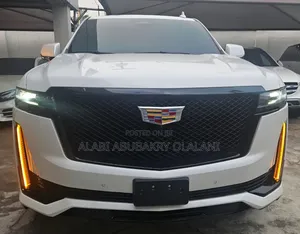 Cadillac Escalade 2022 Off white