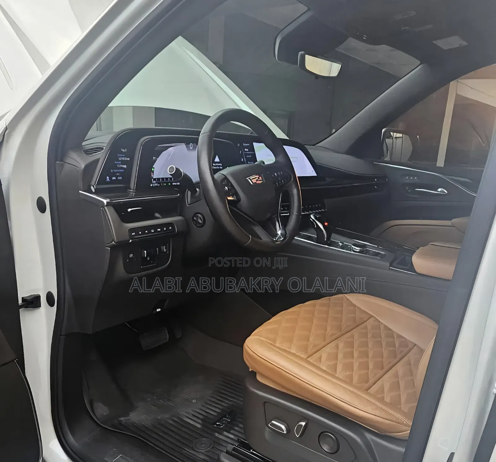 Cadillac Escalade 2022 Off white