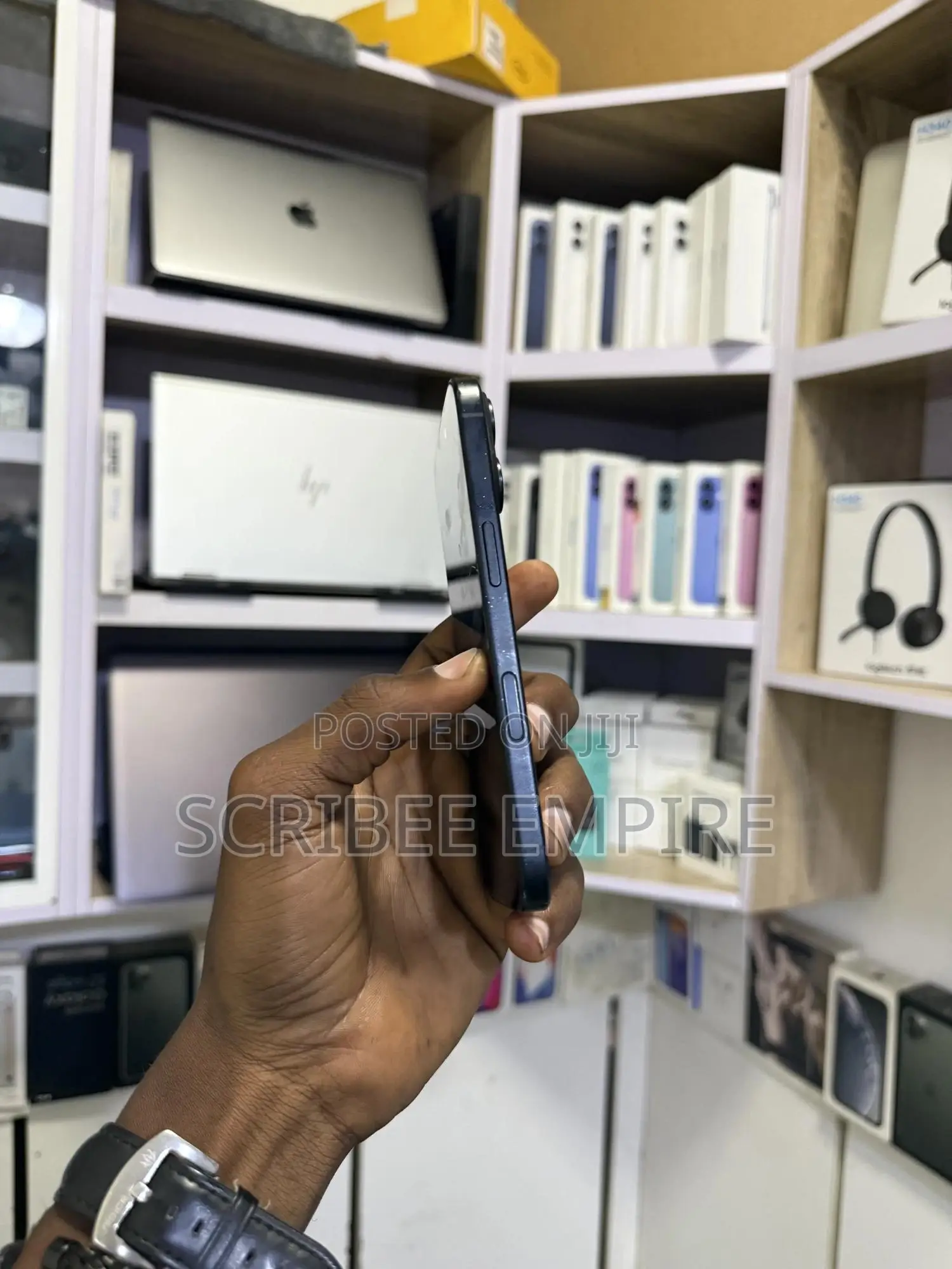Apple iPhone 16 128 GB Black