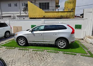 Volvo XC60 3.2 Platinum AWD 2015 Silver