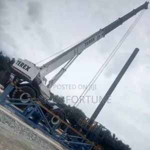 Cranes and Reach Stackers Available for Lease in Port-Harcourt