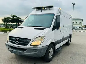 Mercedes-Benz Sprinter 2012 White