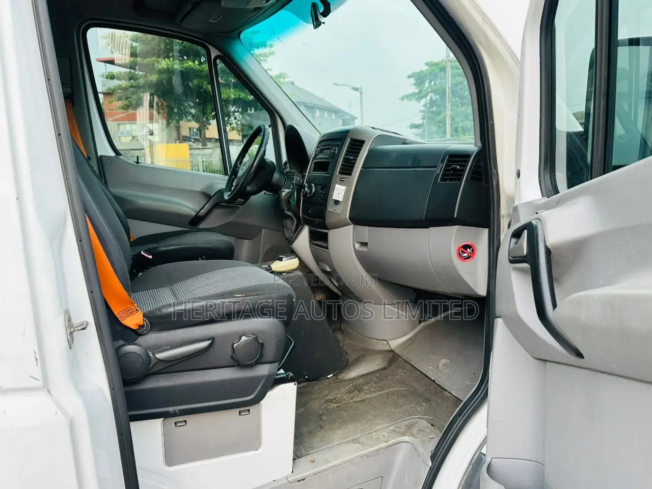 Mercedes-Benz Sprinter 2012 White