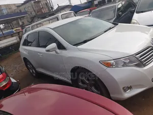 Toyota Venza LE AWD V6 2013 White