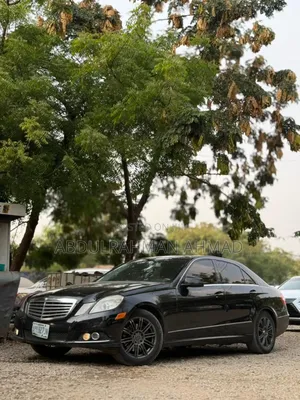 Mercedes-Benz E350 Base 4dr Sedan RWD (3.5L 6cyl 7A) 2011 Black