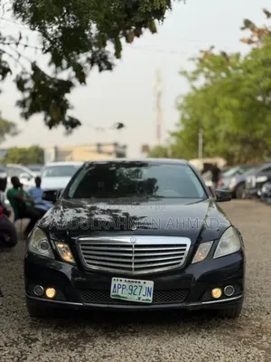 Mercedes-Benz E350 Base 4dr Sedan RWD (3.5L 6cyl 7A) 2011 Black