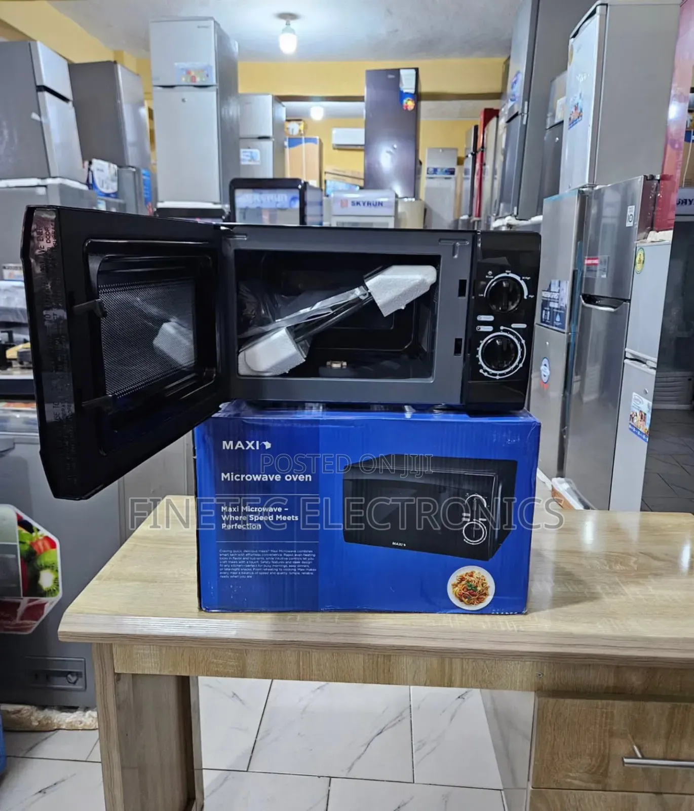 Maxi Microwave Oven, 20l