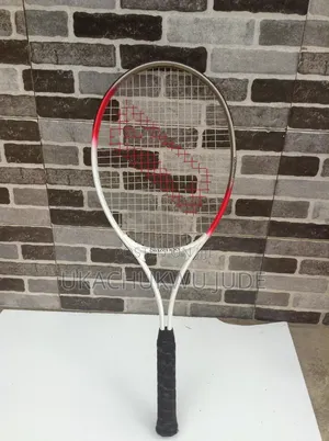 Tokunbo Slazenger Smash Tennis Racket.