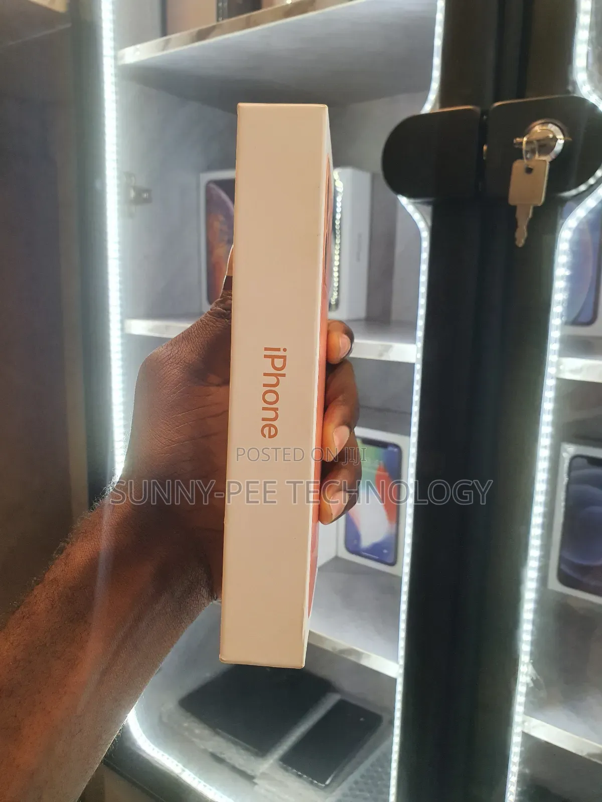 New Apple iPhone 17 Pro Max 256 GB Orange