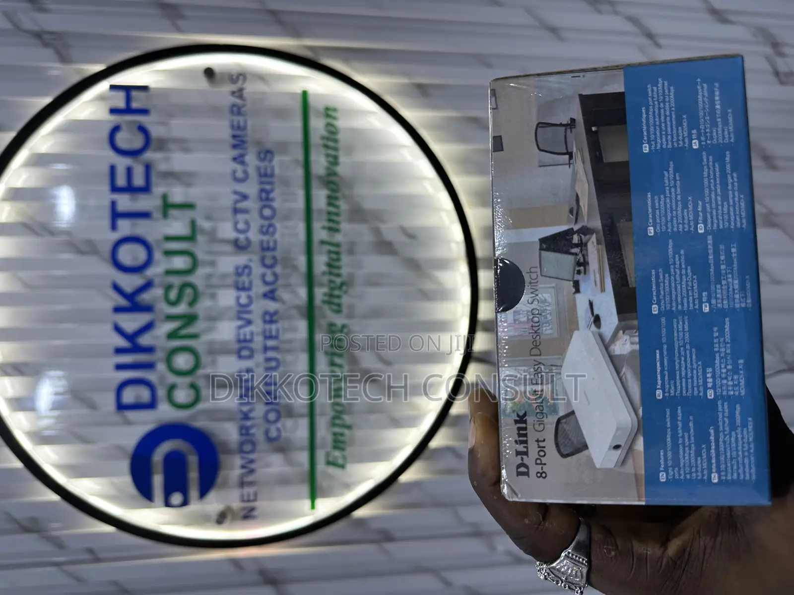 D-Link DGS-1008a – 8-Port Gigabit Desktop Switch