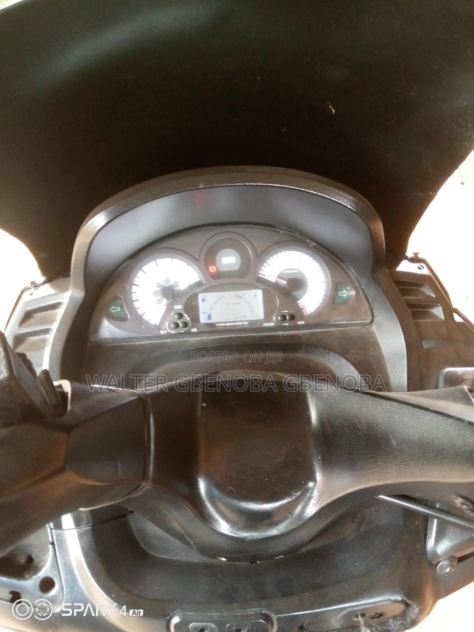 SYM Joymax 2010 White