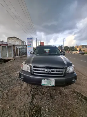 Toyota Highlander 2005 Gray