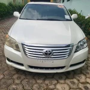 Toyota Avalon 2008 White