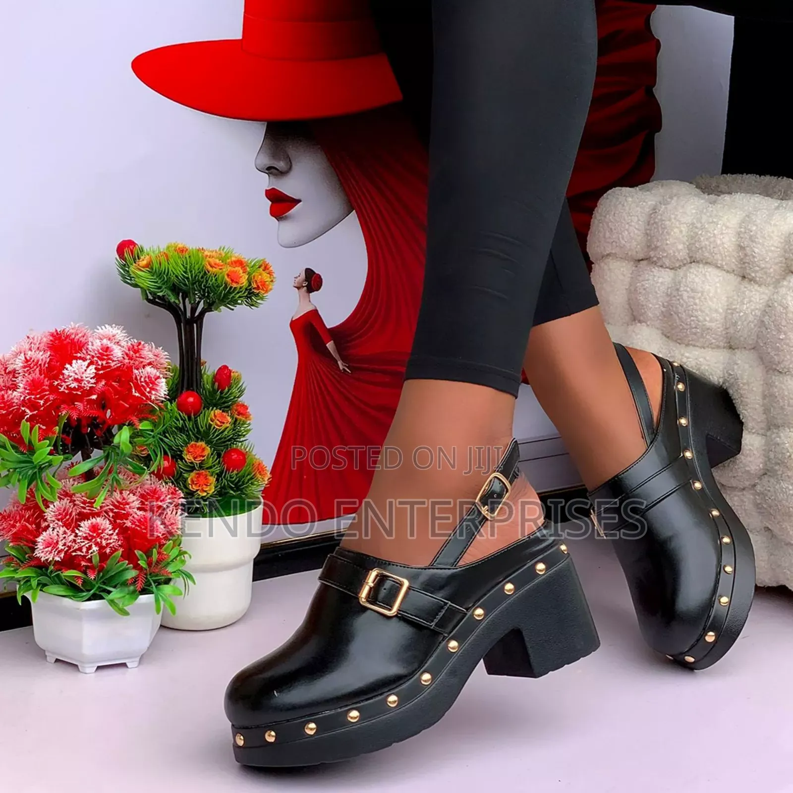 Scroll Shoe