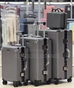 Executive Aluminum Traveling Luggage 4 in 1