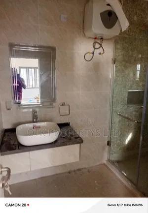 3bdrm Duplex in Dantata  Estate By, Kubwa for rent
