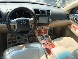 Toyota Highlander Limited 2008 Red
