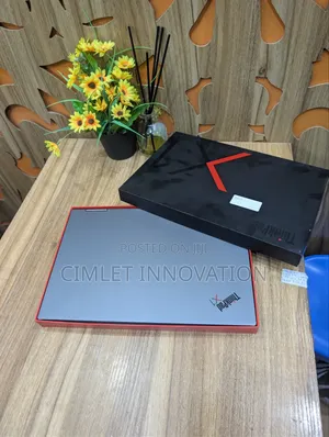 Laptop Lenovo Thinkpad X1 Yoga 16GB Intel Core i7 SSD 512GB