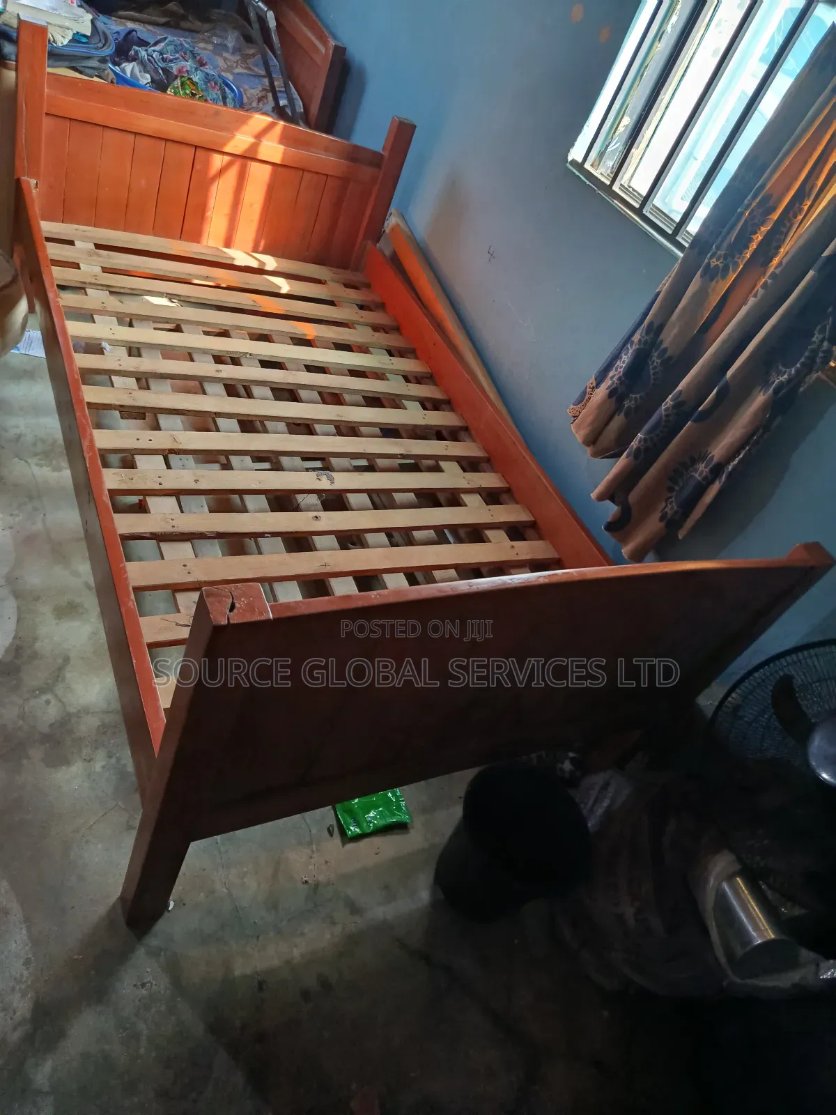 Bedframe 3 and Half by 6