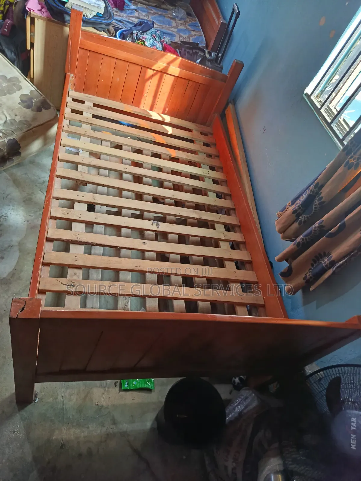 Bedframe 3 and Half by 6