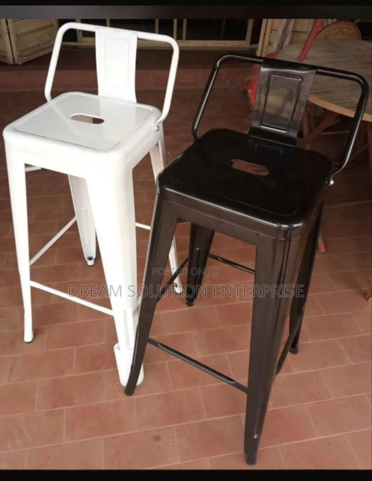 Four Leg Metal Bar Stool