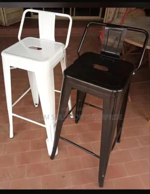 Four Leg Metal Bar Stool