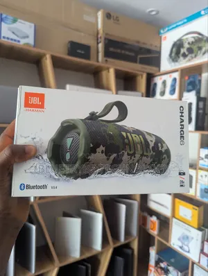 JBL Charge 6