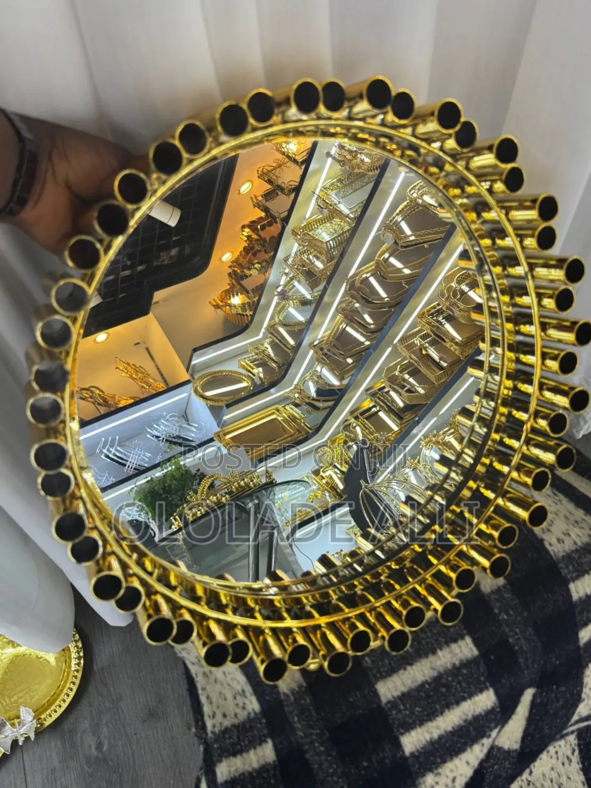 Beautiful Round Vanity Tray
