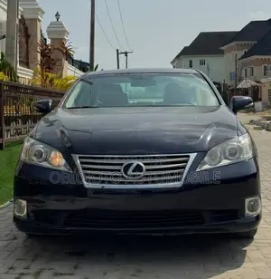 Lexus ES 350 2010 Blue