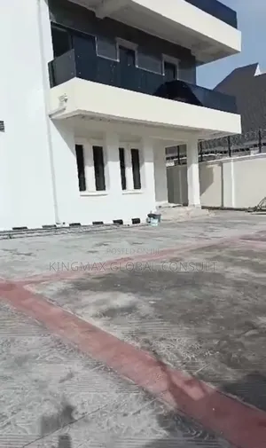 7bdrm Mansion in Asokoro Abuja for sale