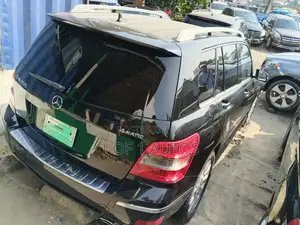 Mercedes-Benz GLK-Class 350 4MATIC 2011 Black