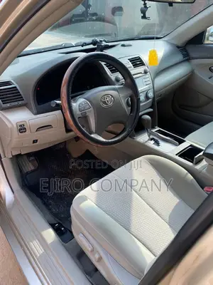 Toyota Corolla 2010 Gold