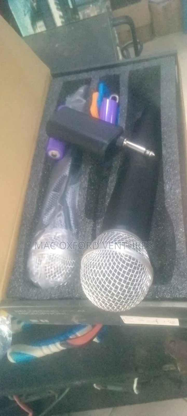 Shure Universal Wireless Microphone