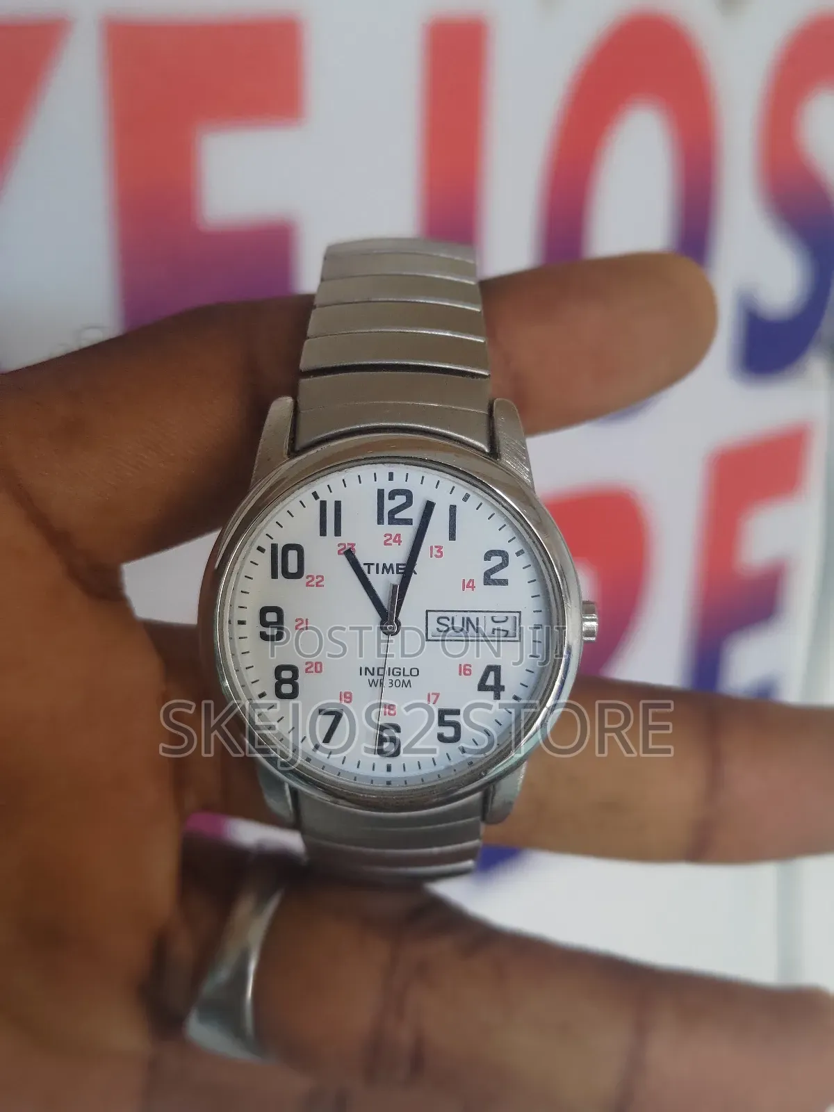 Timex Indiglo Easy Reader Expansion Band Watch