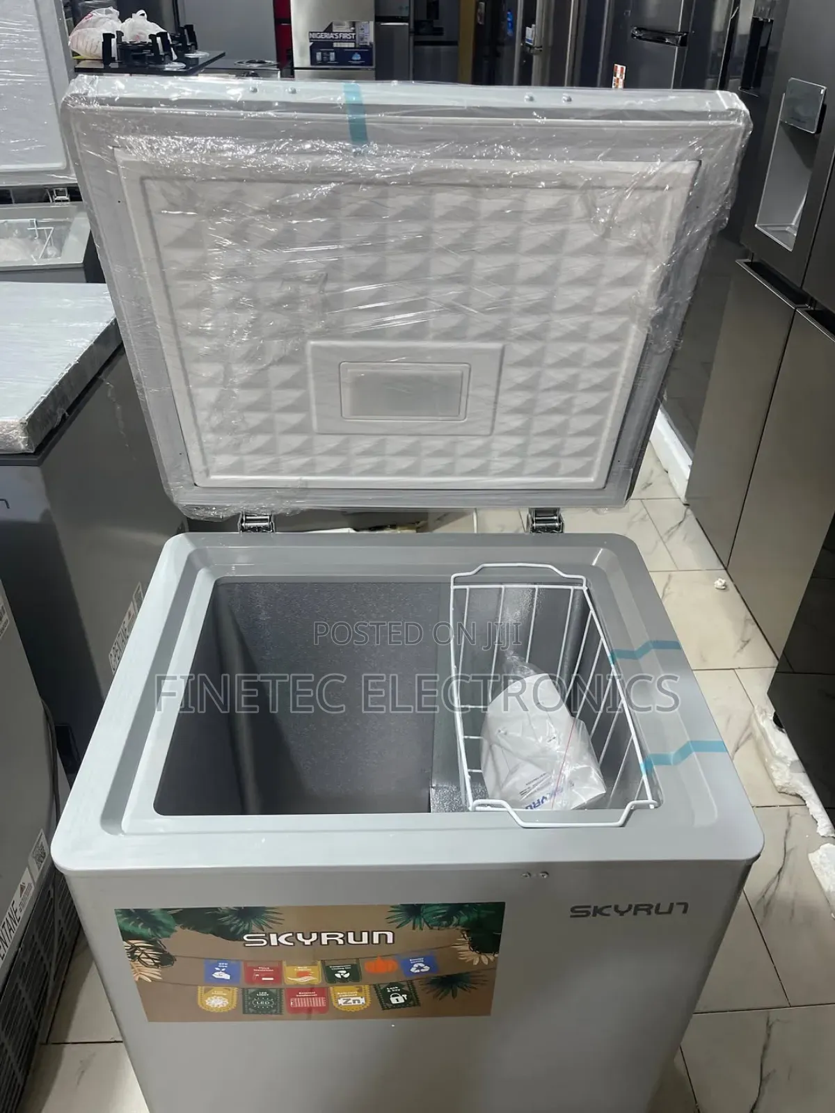Skyrun Chest Freezer, 100l